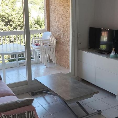 Appartement T2 Climatise Dans Residence Calme キャバレール・シュル・メール エクステリア 写真